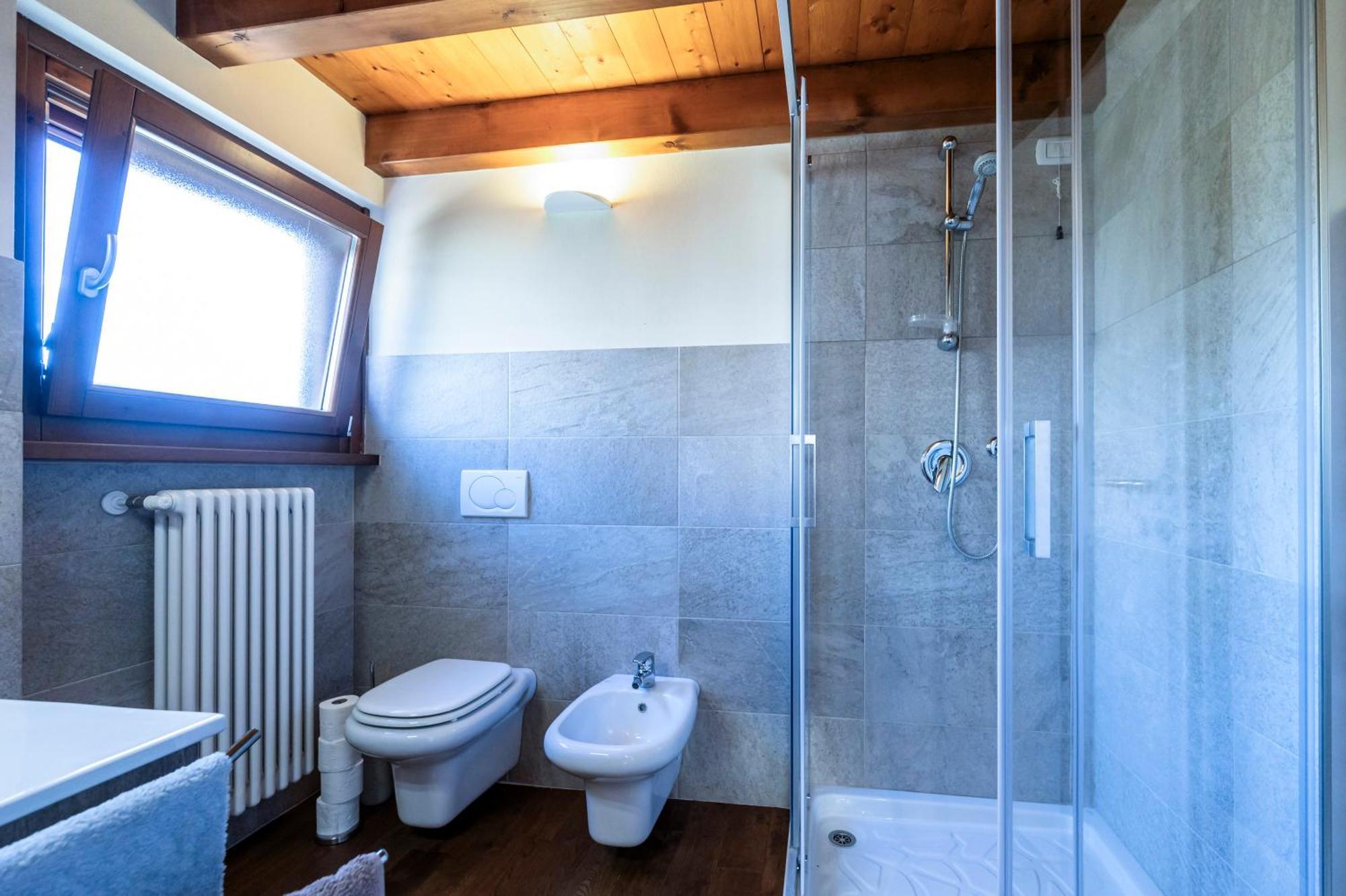 Iseo Lake Villa Con Vista Lago E Piscina Costa Volpino Eksteriør bilde